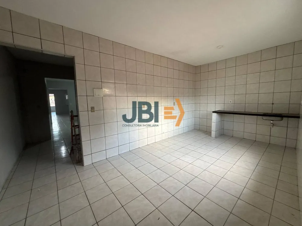 Casa, 6 quartos, 300 m² - Foto 3