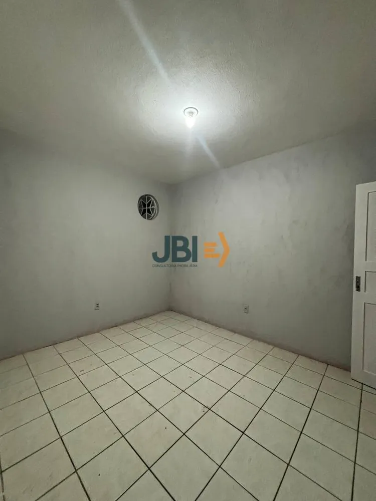 Casa, 6 quartos, 300 m² - Foto 11