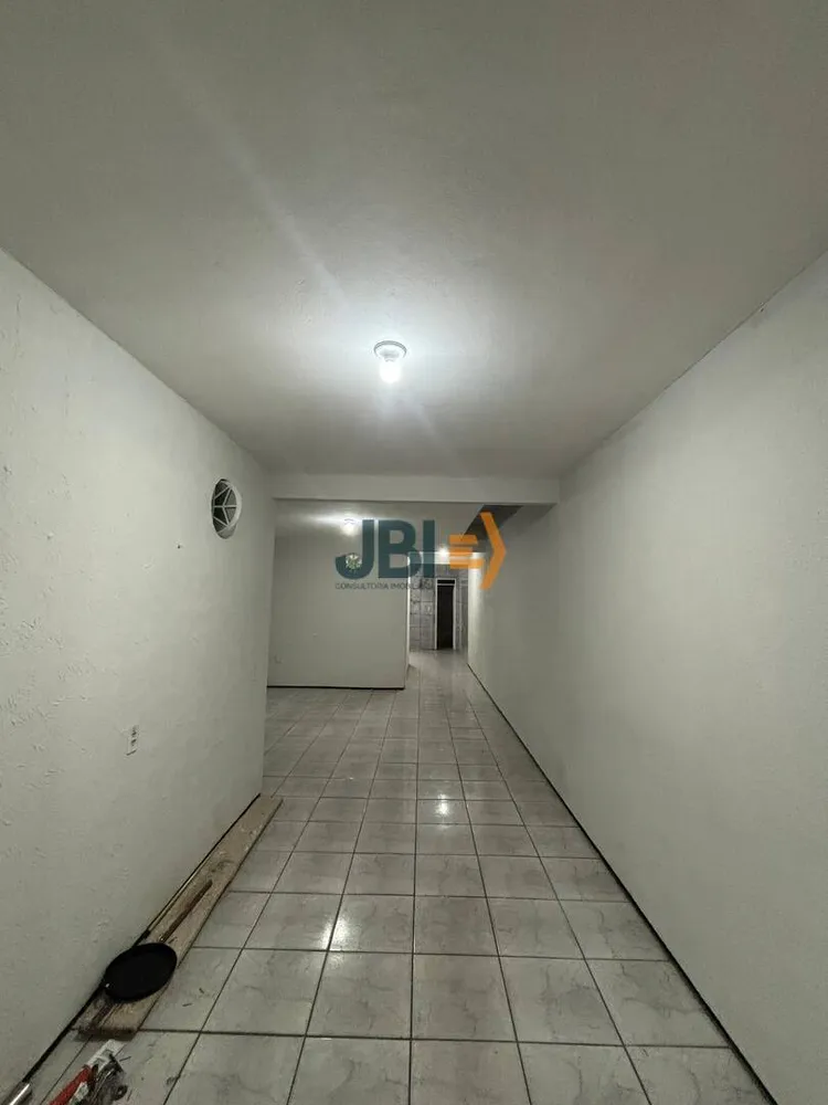 Casa, 6 quartos, 300 m² - Foto 2