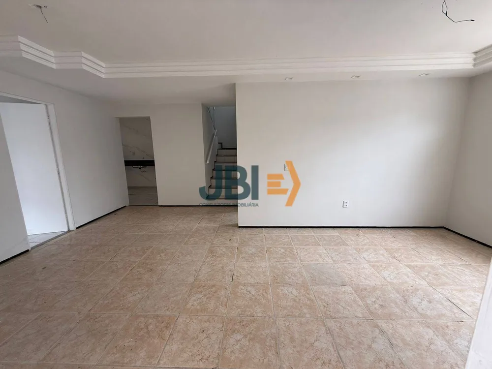 Casa, 5 quartos, 180 m² - Foto 1