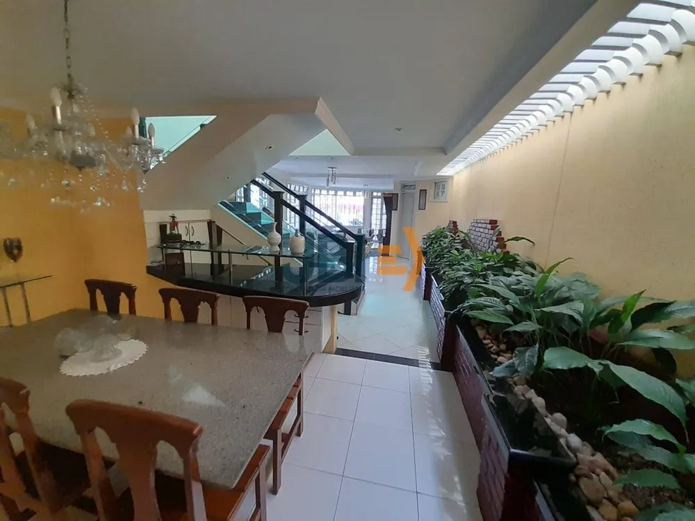 Casa, 4 quartos, 360 m² - Foto 4