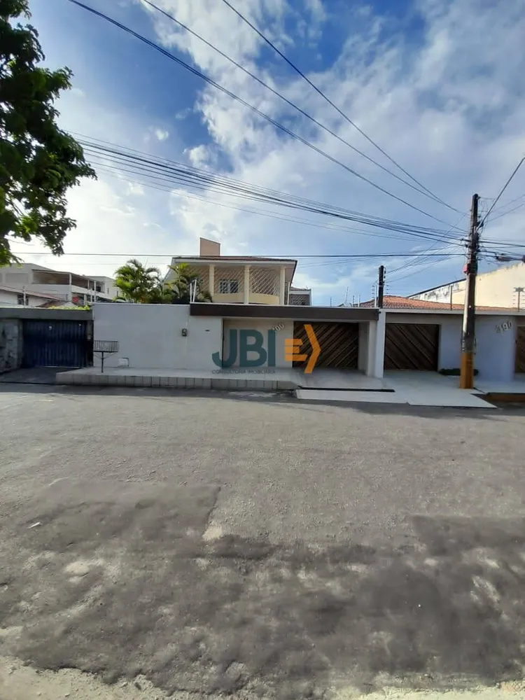 Casa, 4 quartos, 360 m² - Foto 1
