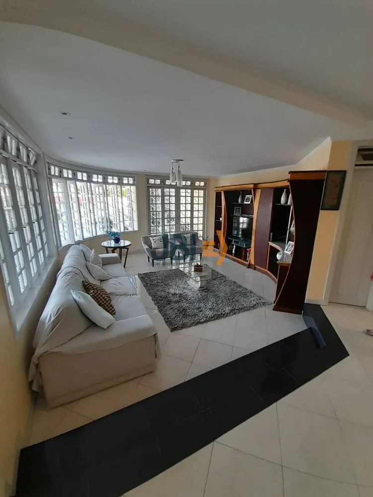 Casa, 4 quartos, 360 m² - Foto 2