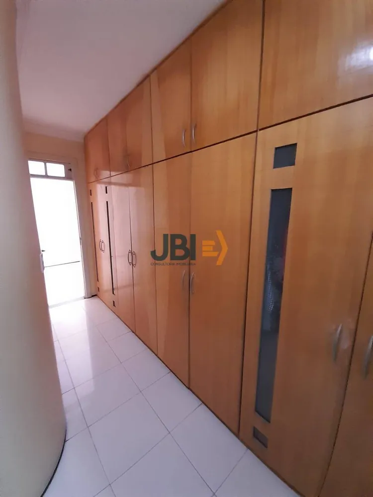 Casa, 4 quartos, 360 m² - Foto 1