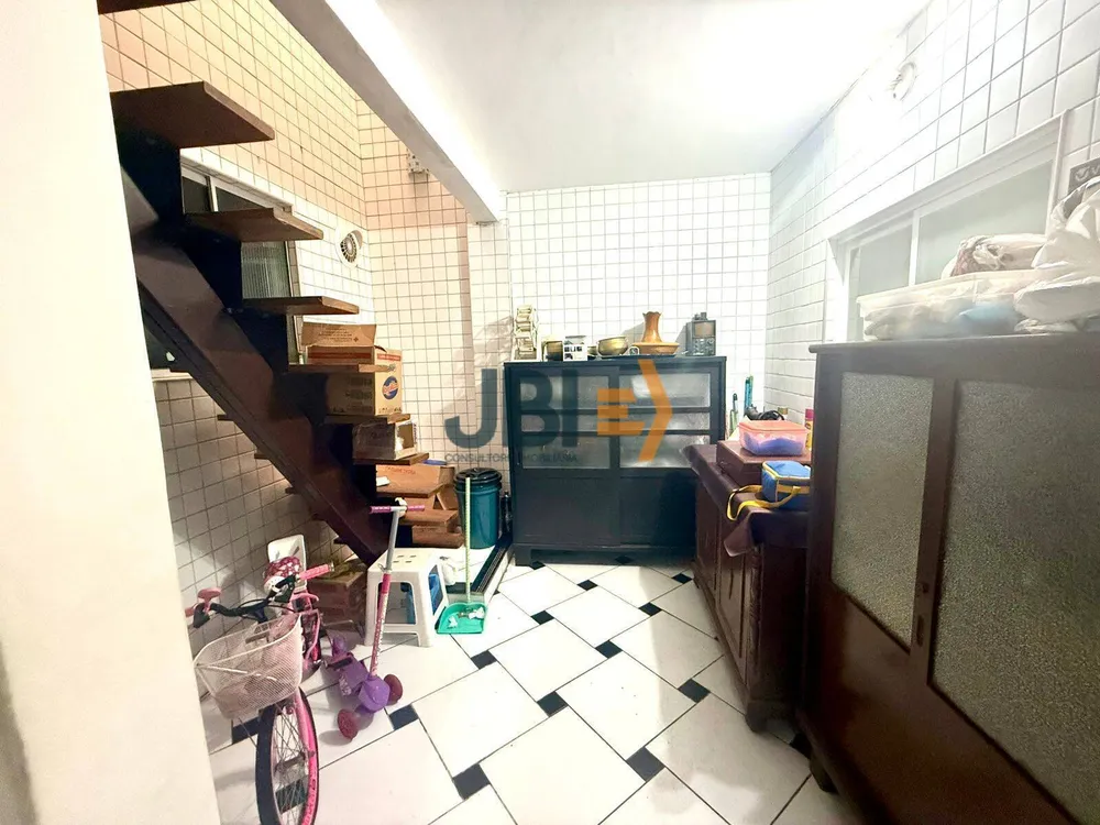 Casa, 5 quartos, 270 m² - Foto 3
