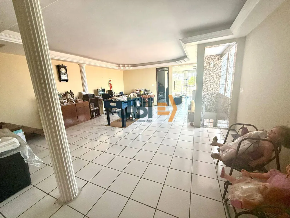 Casa, 5 quartos, 270 m² - Foto 4