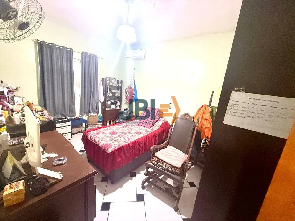 Casa, 5 quartos, 270 m² - Foto 11