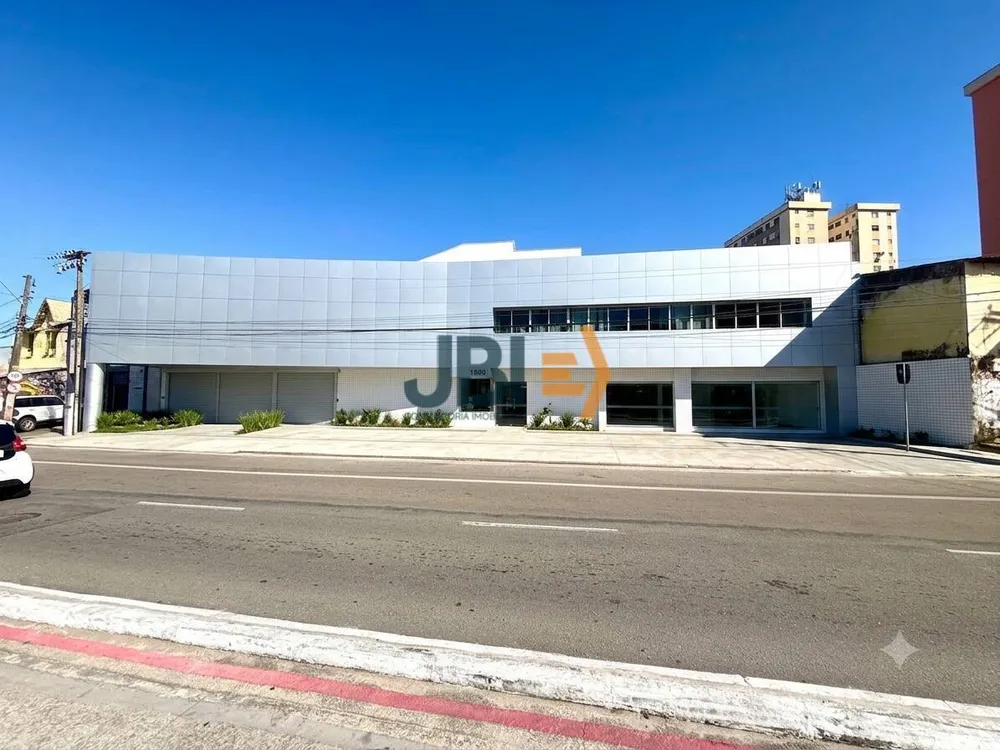 Depósito-Galpão, 1650 m² - Foto 1