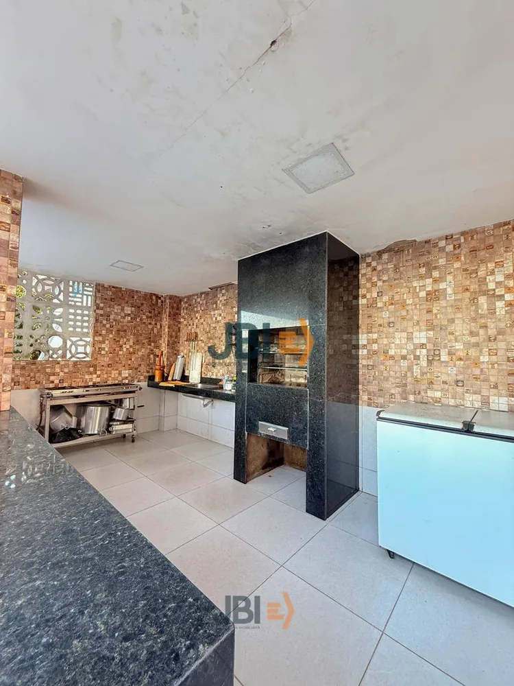 Casa, 6 quartos, 1800 m² - Foto 8