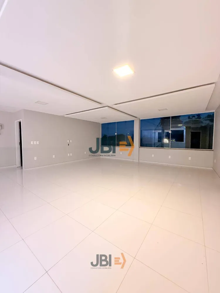 Casa, 6 quartos, 1800 m² - Foto 2