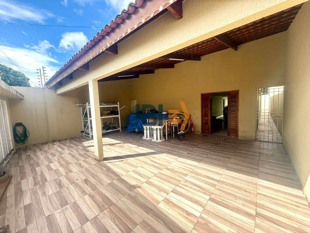 Casa, 3 quartos, 171 m² - Foto 1