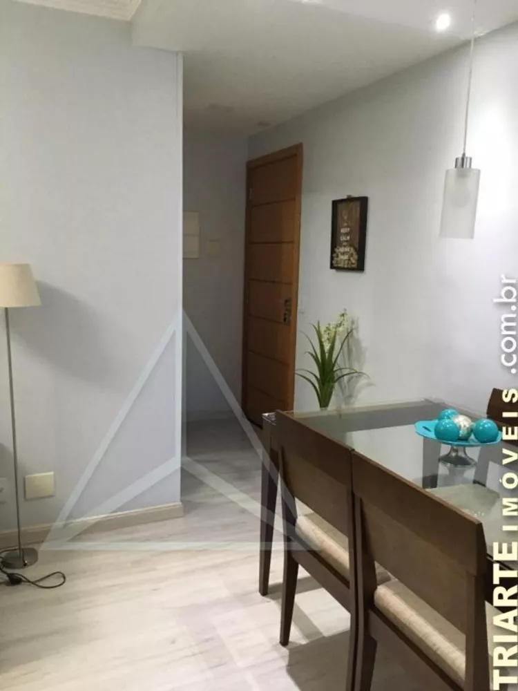 Apartamento à venda com 2 quartos, 63m² - Foto 3