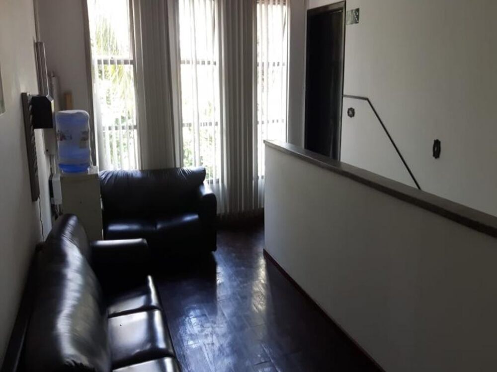 Apartamento à venda com 1 quarto, 41m² - Foto 2