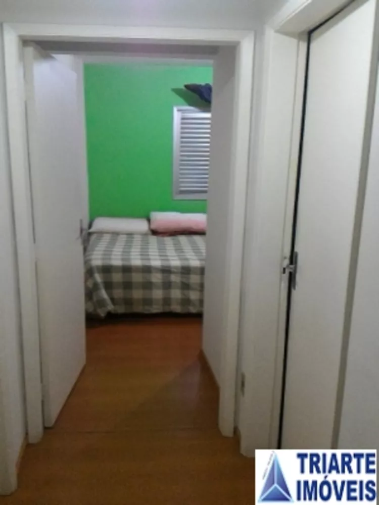 Apartamento à venda com 2 quartos, 61m² - Foto 4