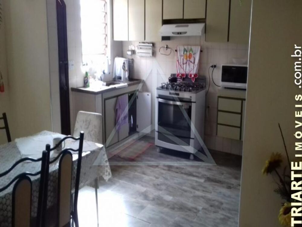 Sobrado, 3 quartos, 171 m² - Foto 2