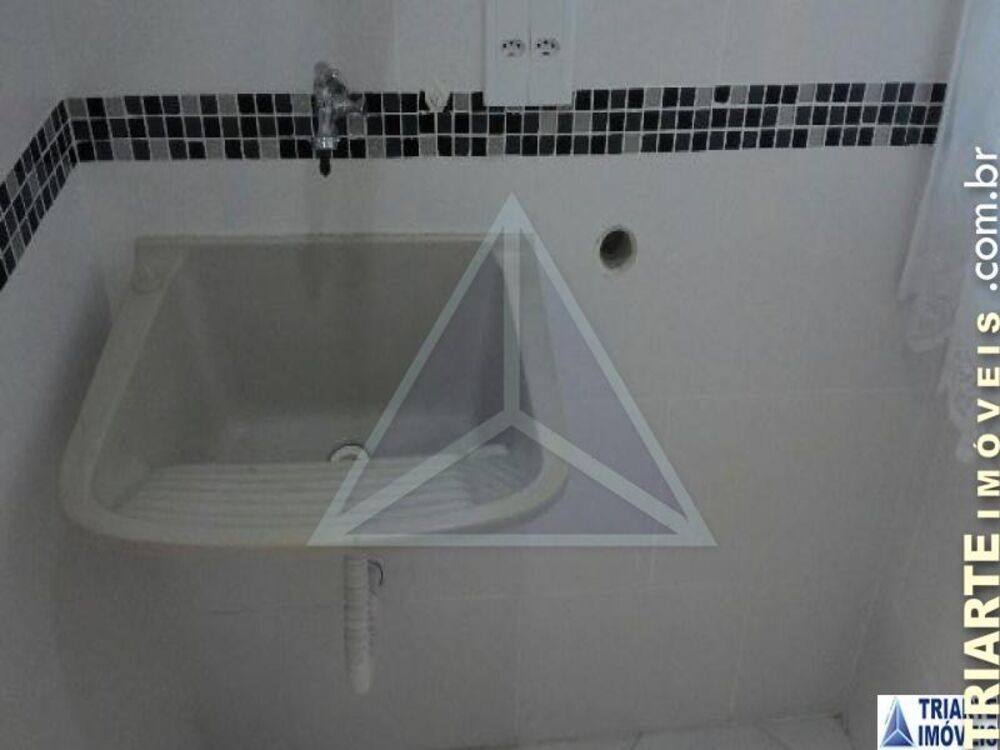 Apartamento à venda com 2 quartos, 58m² - Foto 2