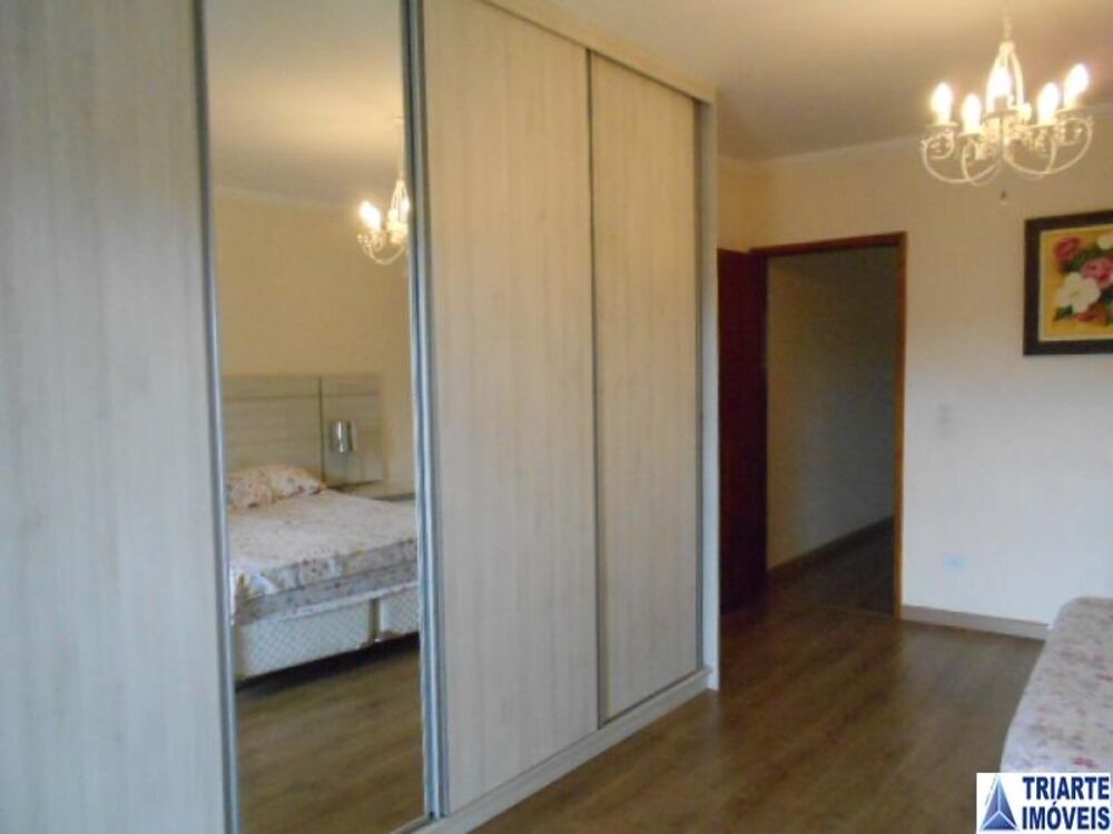 Sobrado, 3 quartos, 215 m² - Foto 2