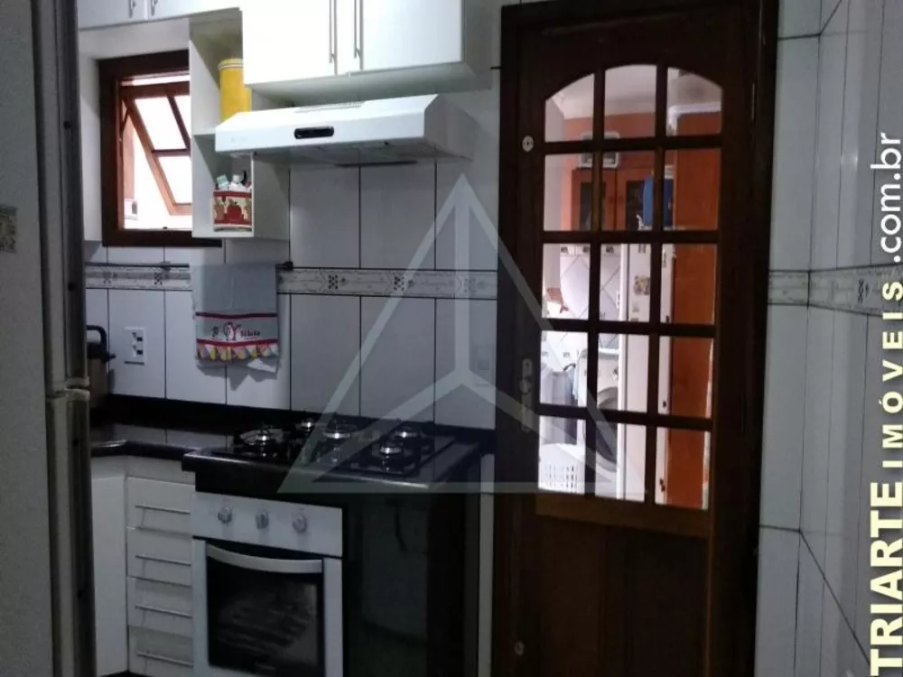 Sobrado à venda com 3 quartos, 152m² - Foto 4