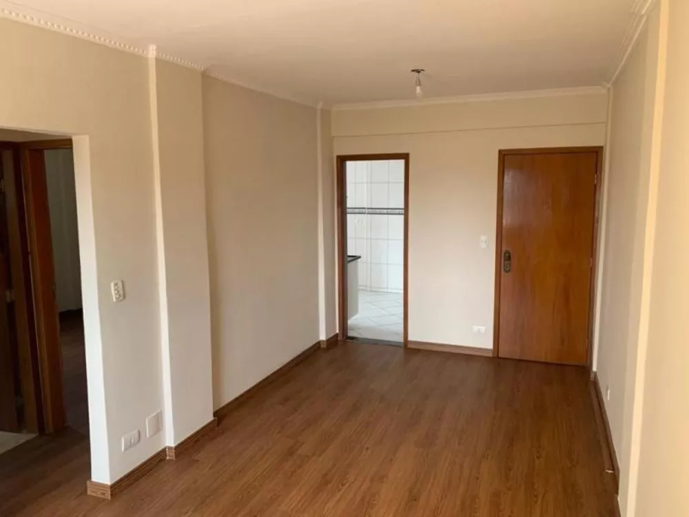 Apartamento à venda com 3 quartos, 74m² - Foto 1