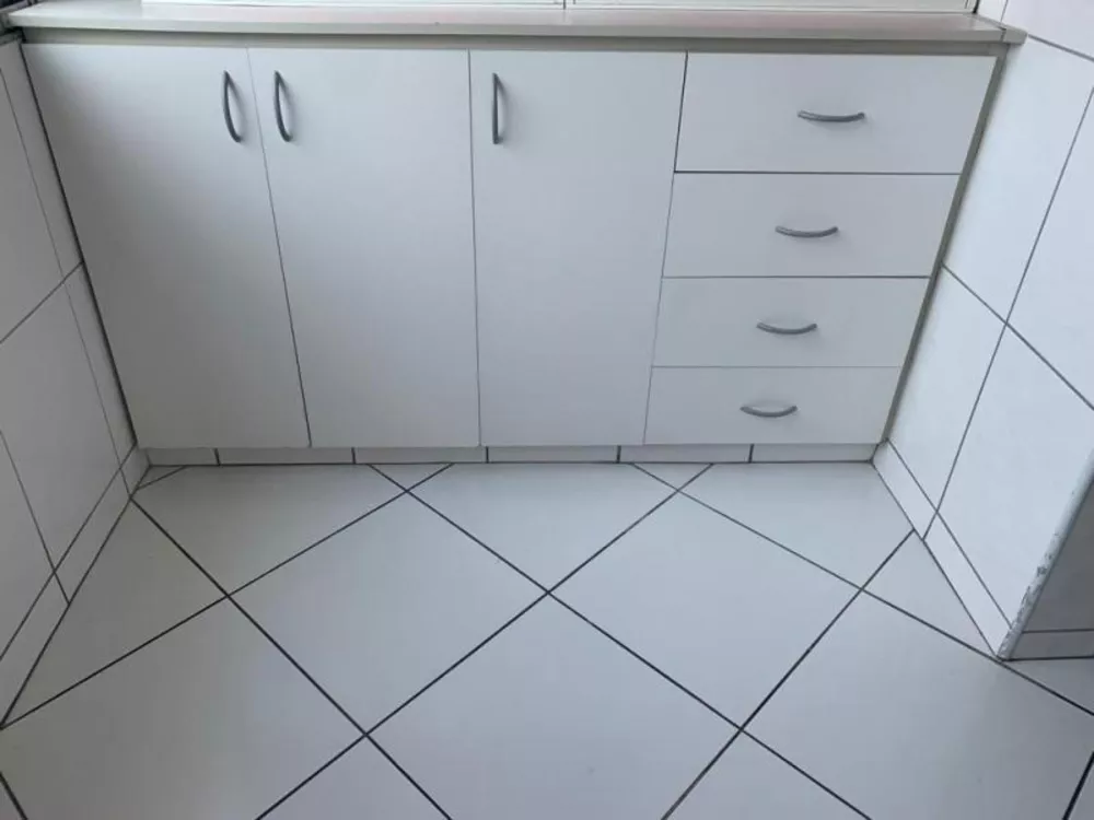 Apartamento à venda com 3 quartos, 74m² - Foto 2