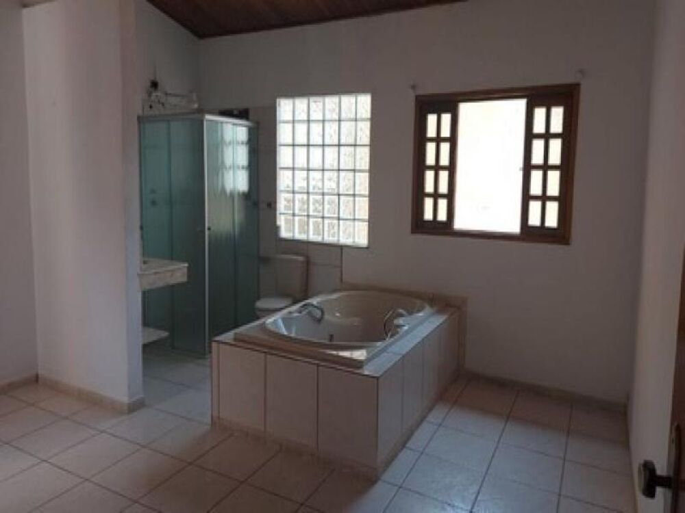 Casa, 2 quartos, 290 m² - Foto 1