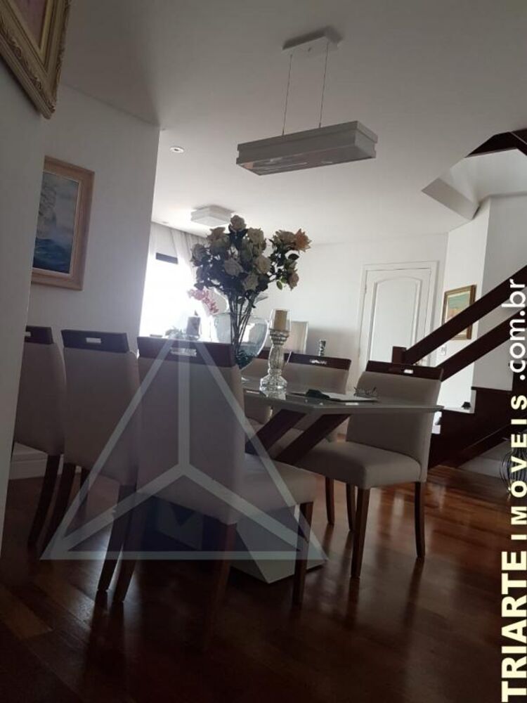 Cobertura, 3 quartos, 245 m² - Foto 1