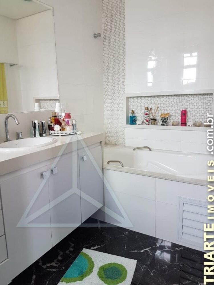 Cobertura, 3 quartos, 245 m² - Foto 6