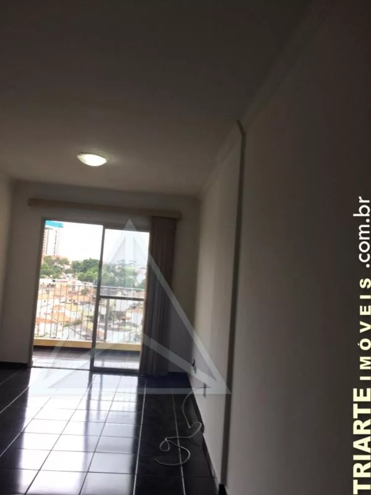 Apartamento para alugar com 3 quartos, 80m² - Foto 4