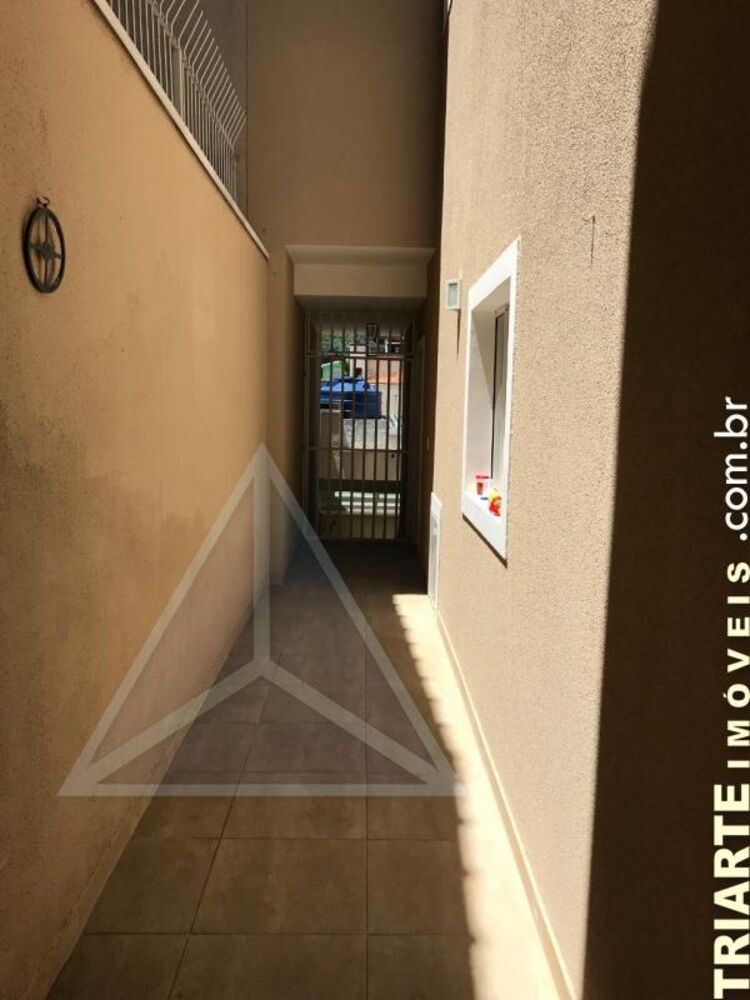 Sobrado à venda com 3 quartos, 204m² - Foto 3