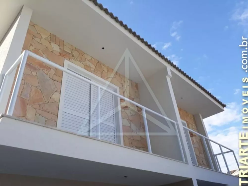 Sobrado à venda com 3 quartos, 167m² - Foto 1