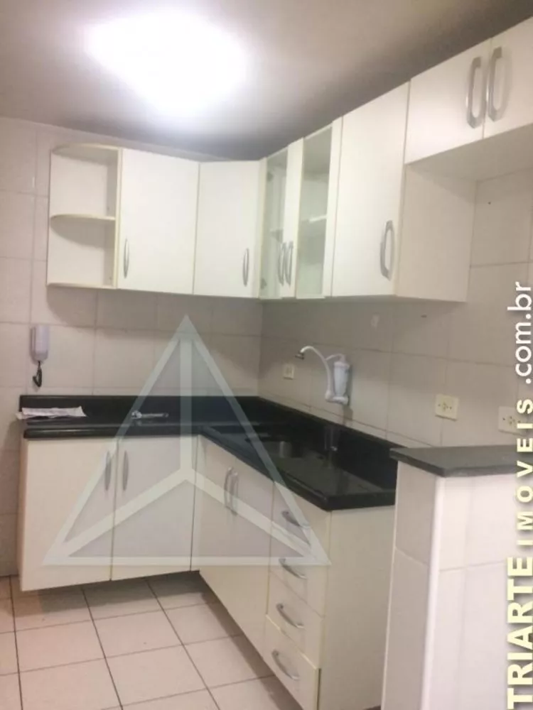 Apartamento para alugar com 2 quartos, 49m² - Foto 4