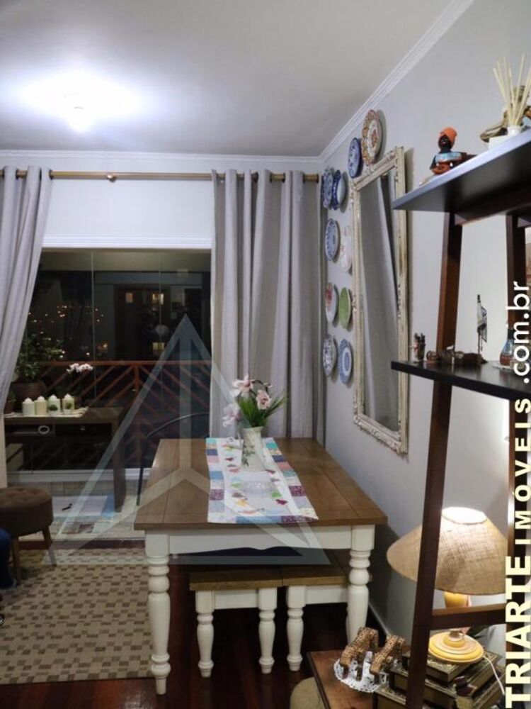 Apartamento à venda com 2 quartos, 61m² - Foto 3