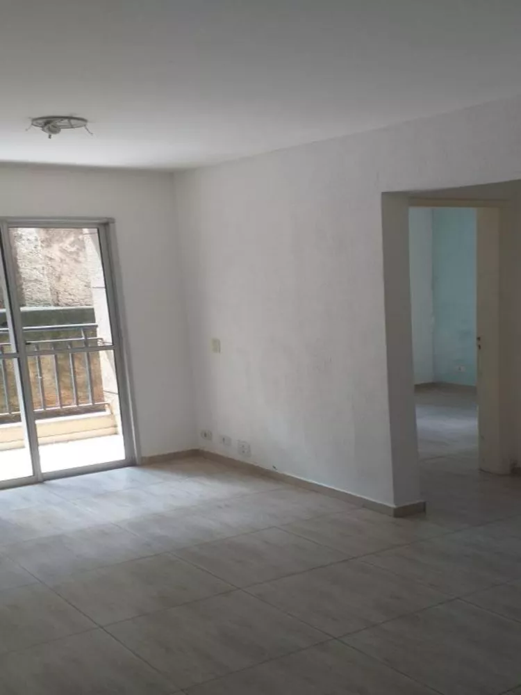 Apartamento à venda com 2 quartos, 44m² - Foto 1