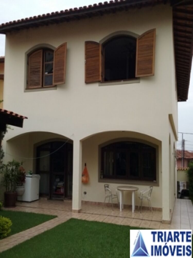 Sobrado, 3 quartos, 306 m² - Foto 2