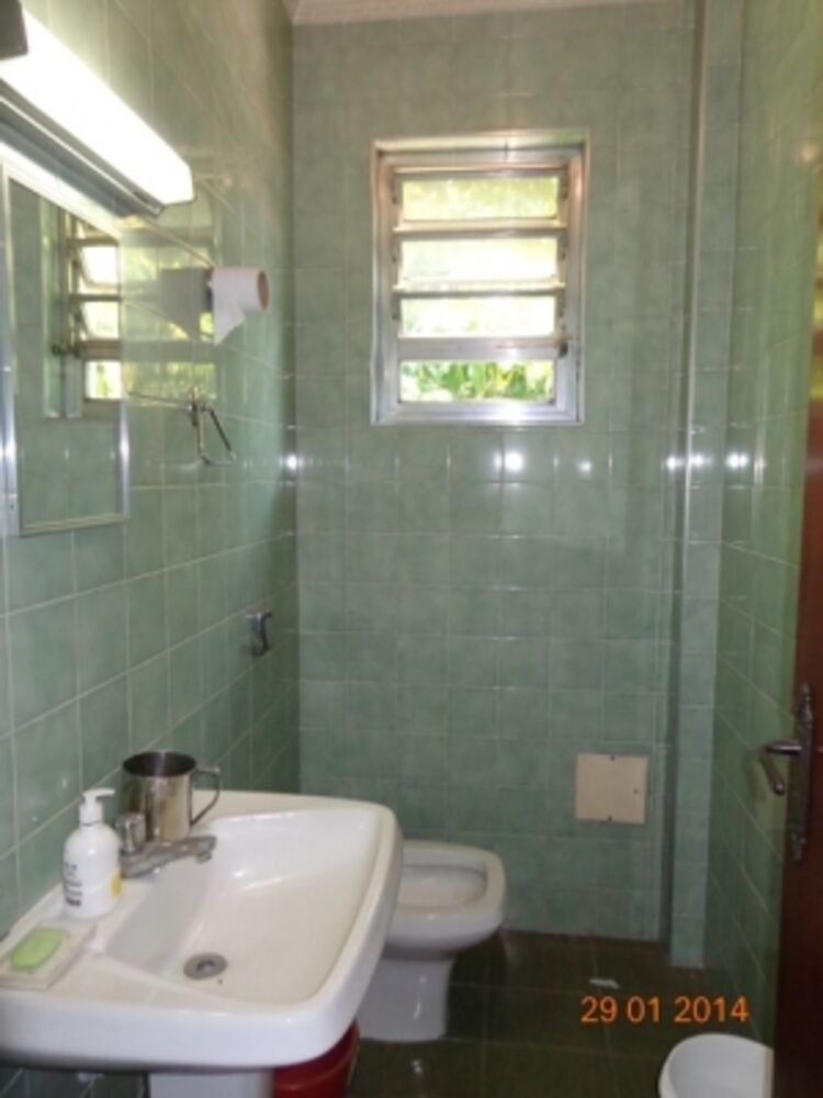 Casa para alugar com 6 quartos, 496m² - Foto 3