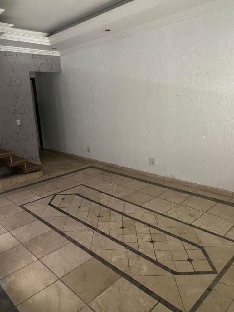 Apartamento à venda com 3 quartos, 80m² - Foto 1
