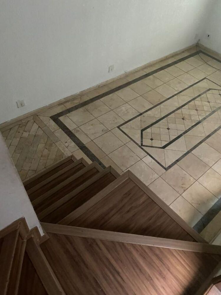 Apartamento à venda com 3 quartos, 80m² - Foto 2