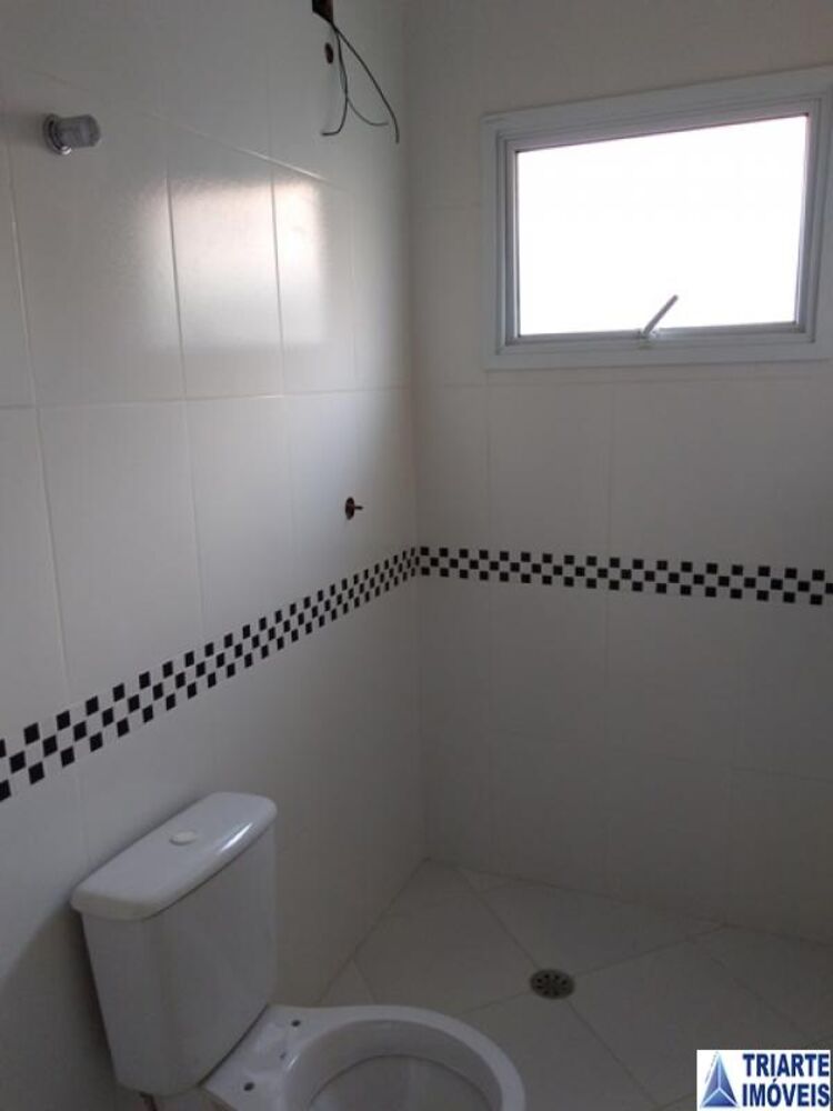 Sobrado, 3 quartos, 200 m² - Foto 1
