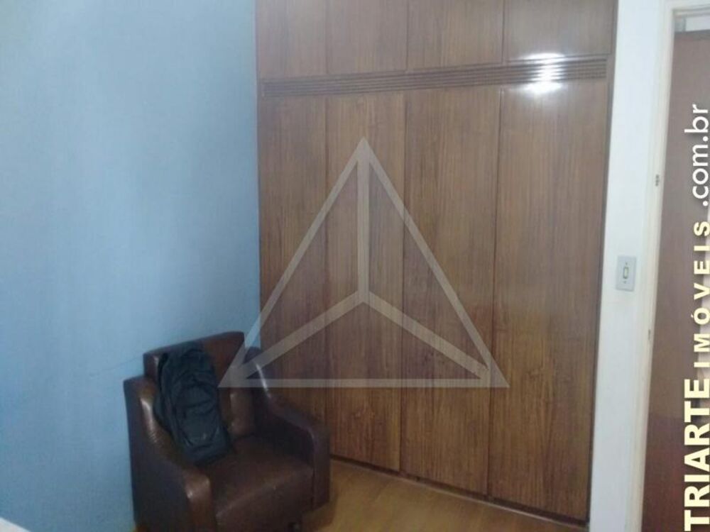 Casa, 3 quartos, 200 m² - Foto 2