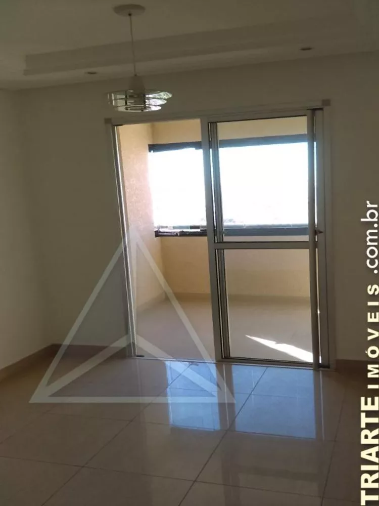 Apartamento para alugar com 3 quartos, 61m² - Foto 3