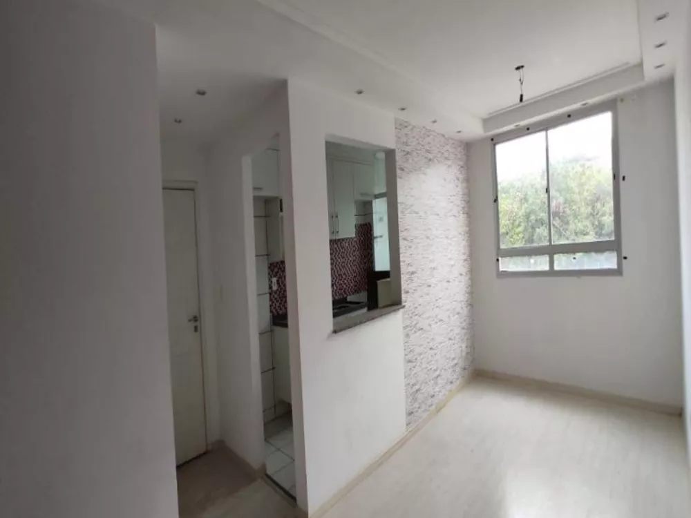 Apartamento à venda com 2 quartos, 57m² - Foto 4