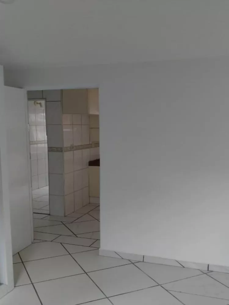 Sobrado à venda com 3 quartos, 280m² - Foto 4