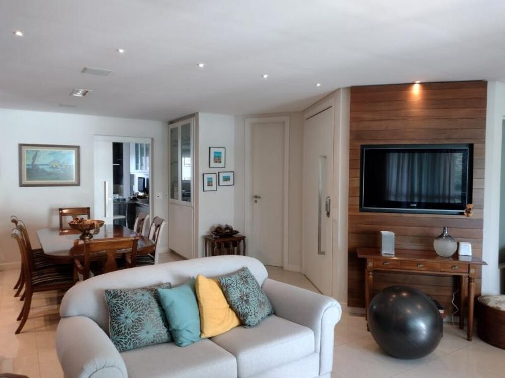Apartamento, 4 quartos, 224 m² - Foto 1