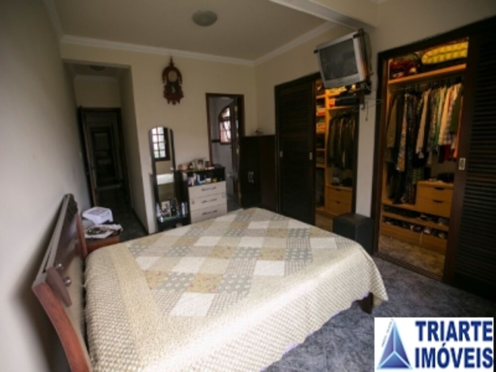 Sobrado, 4 quartos, 301 m² - Foto 4