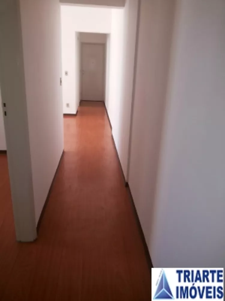 Apartamento para alugar com 2 quartos, 72m² - Foto 2