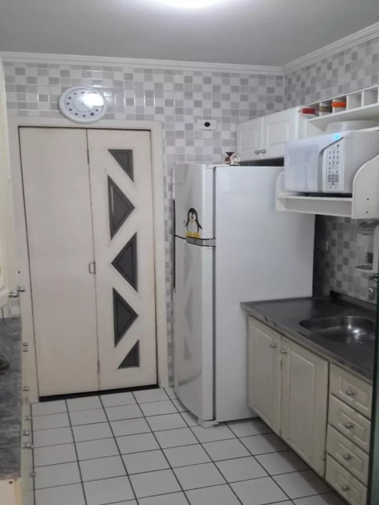 Casa à venda com 2 quartos, 100m² - Foto 3