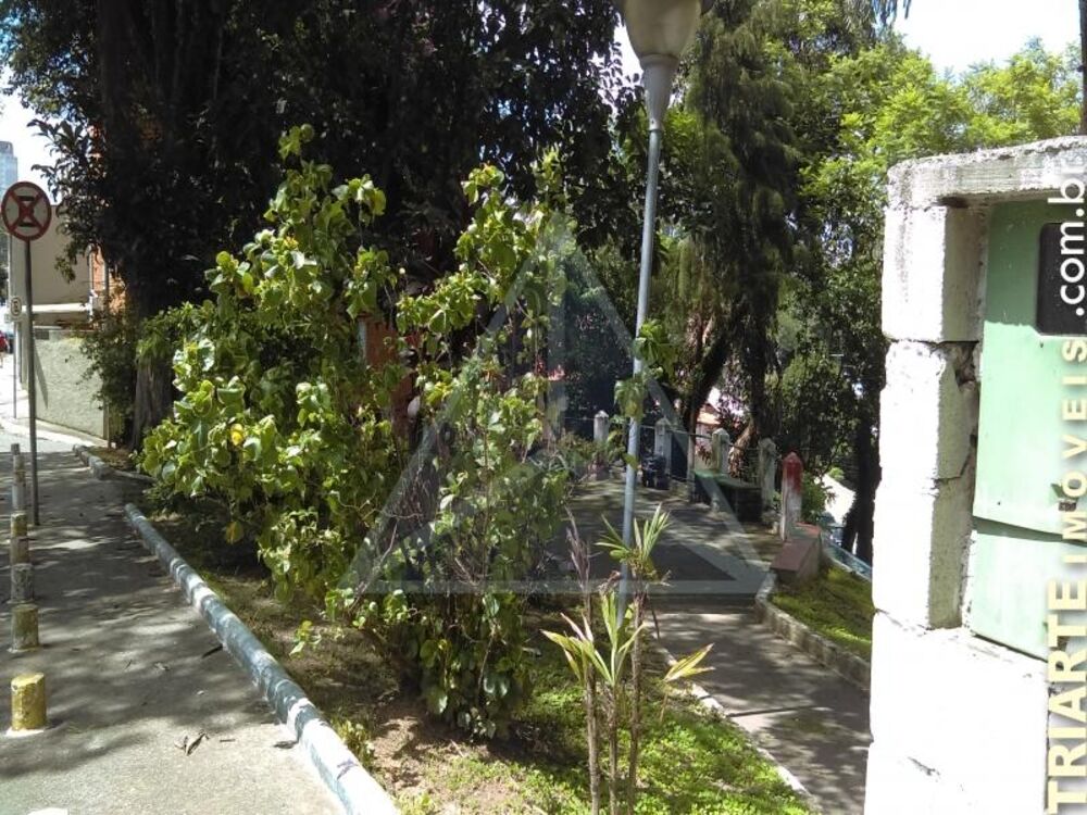 Sobrado, 3 quartos, 346 m² - Foto 1