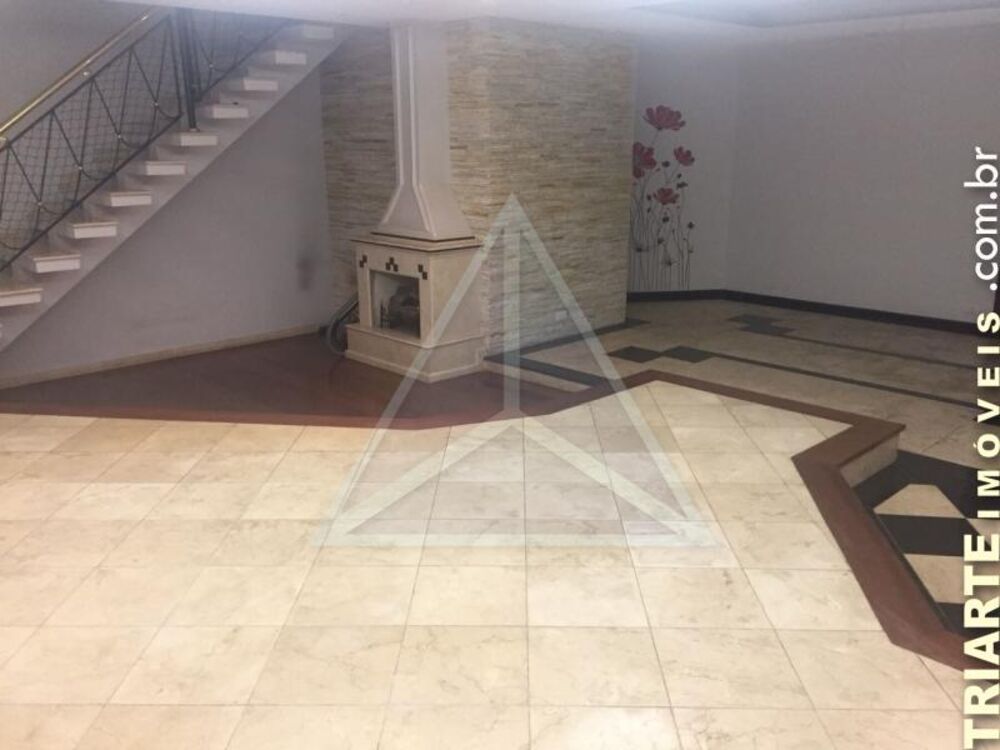 Sobrado, 3 quartos, 250 m² - Foto 1