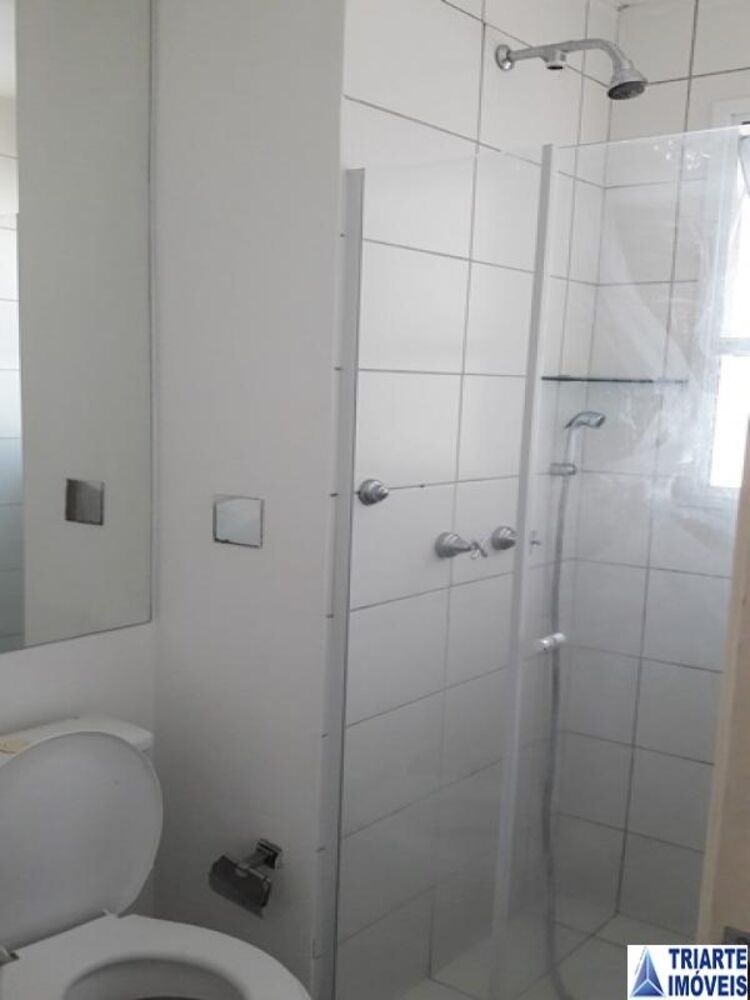 Apartamento para alugar com 2 quartos, 50m² - Foto 4