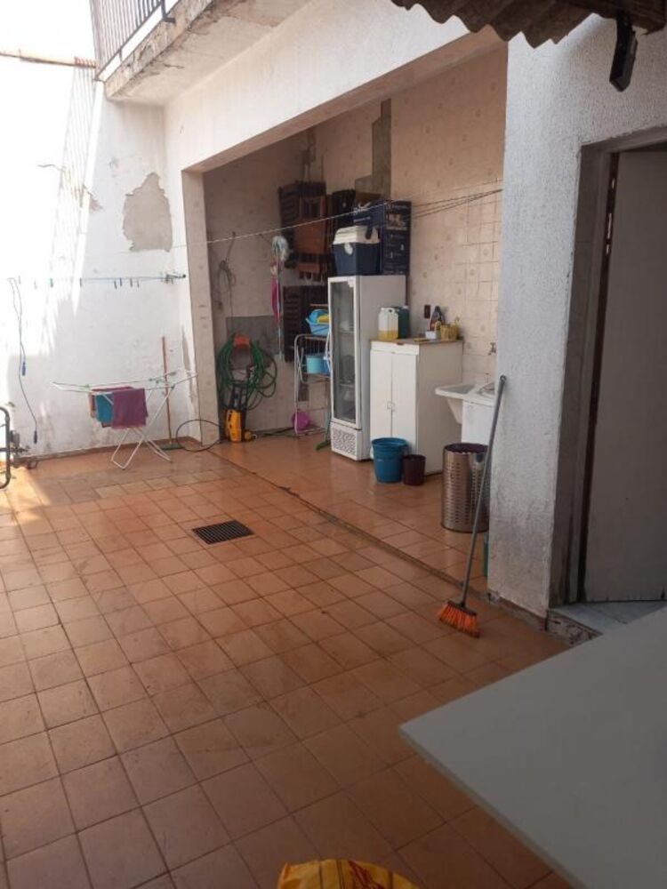Sobrado à venda com 3 quartos, 190m² - Foto 1